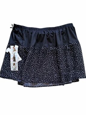 DEMDACO Black and White Polkadot Peek-a-Boo Shirt Extender